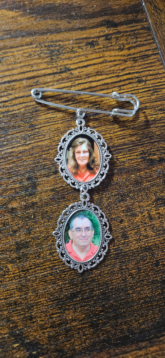 2 Photo Pin